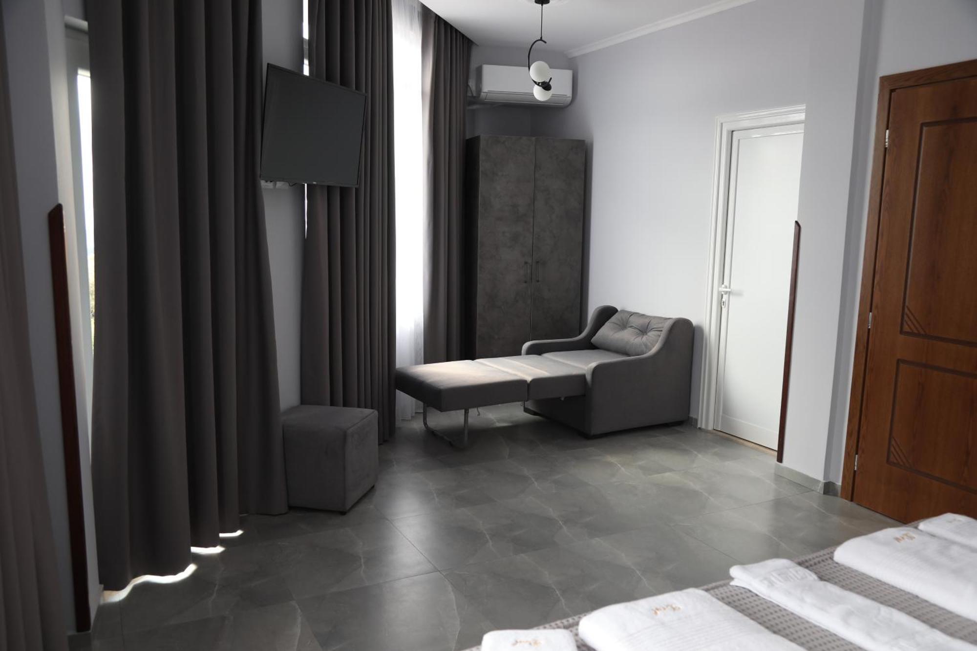 --Hotel Deal-- Rooms With Castle View กรูเยอ ภายนอก รูปภาพ